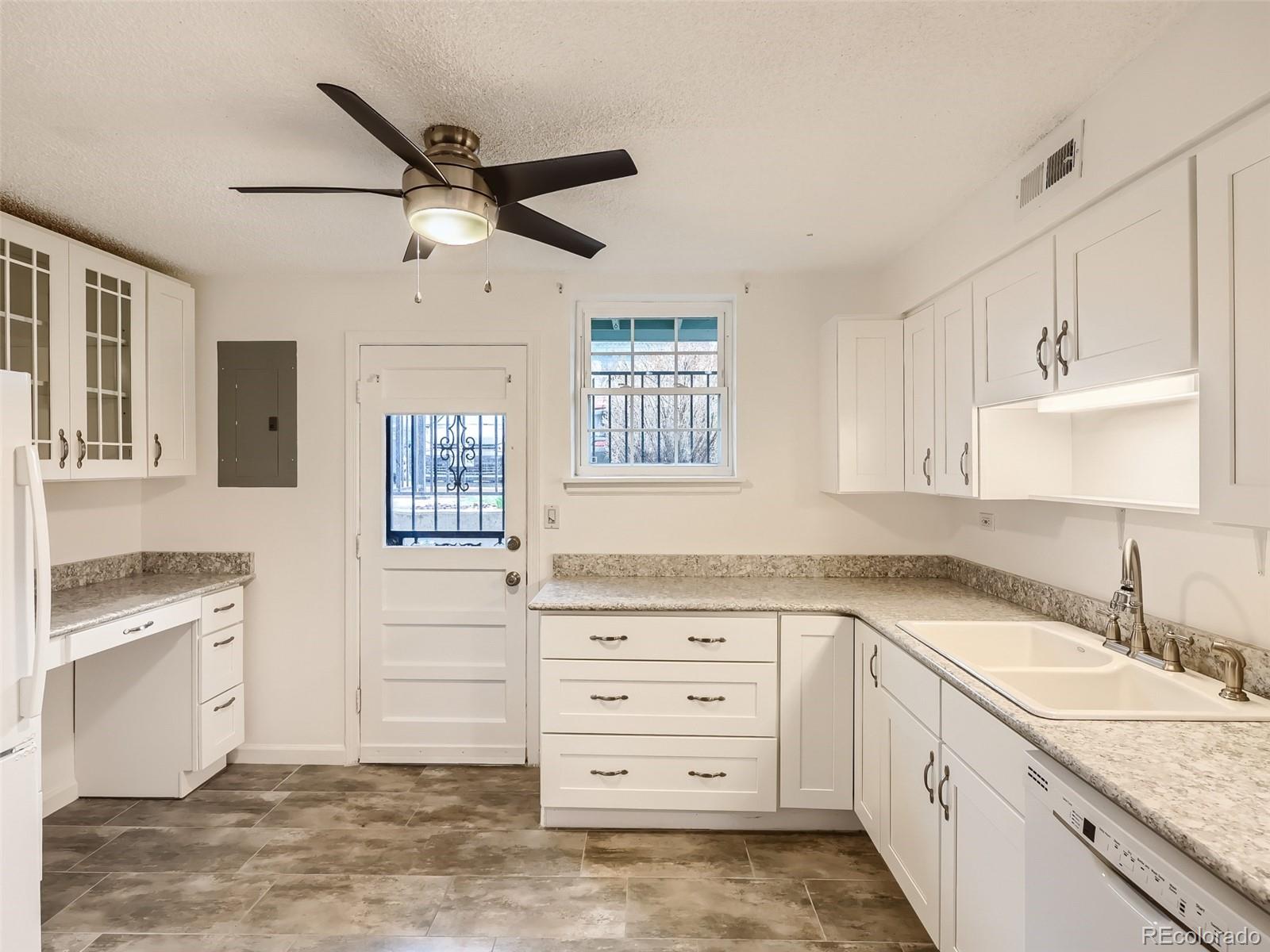 9310 E Girard Avenue Unit: 7