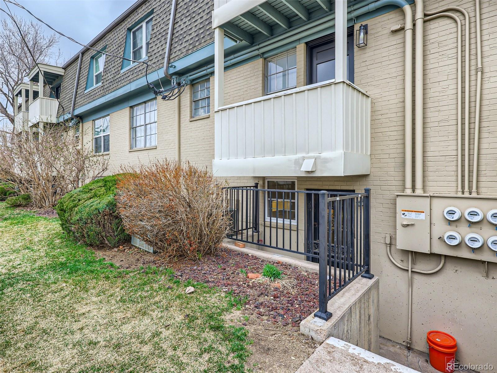 9310 E Girard Avenue Unit: 7