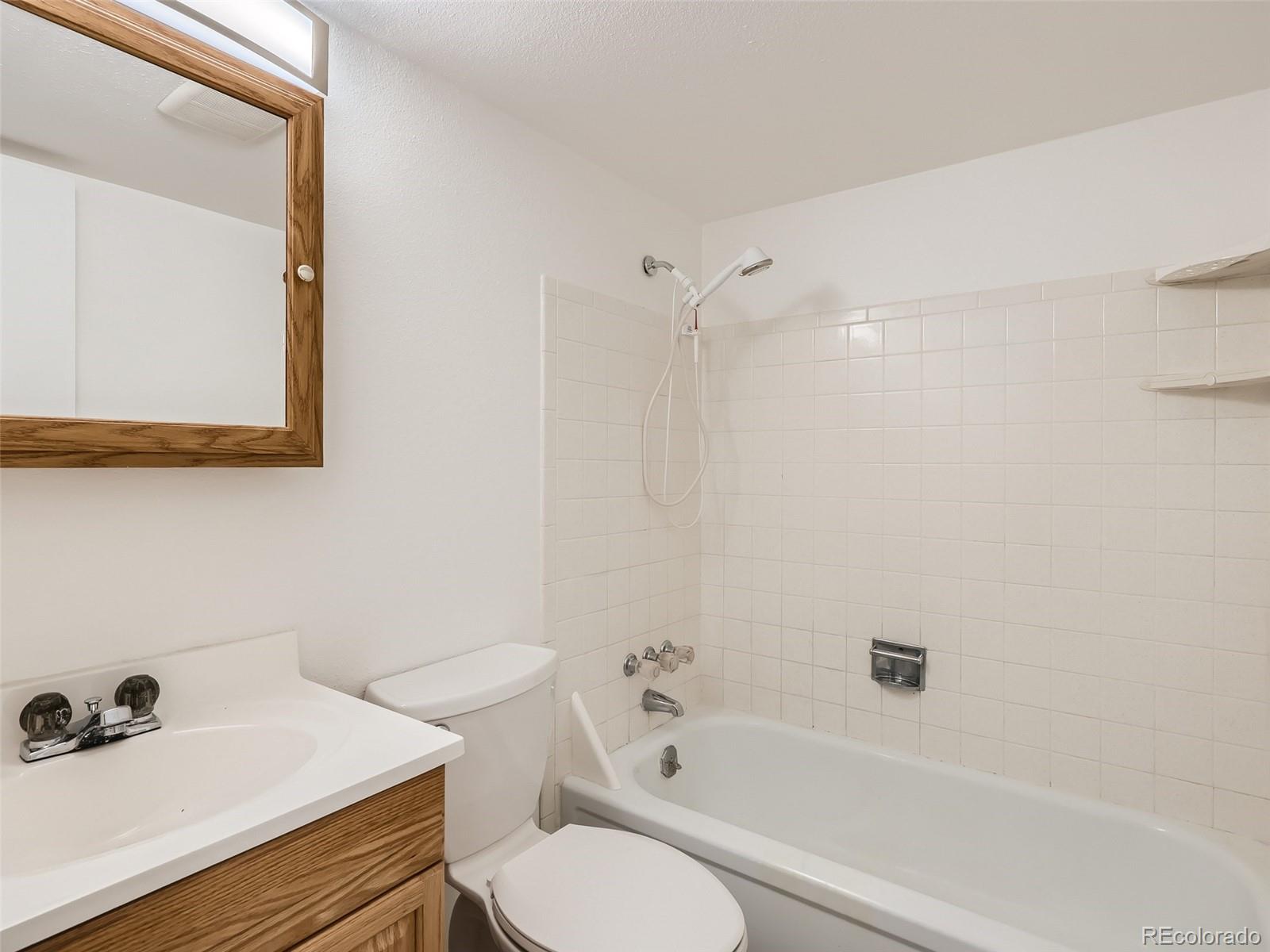9310 E Girard Avenue Unit: 7