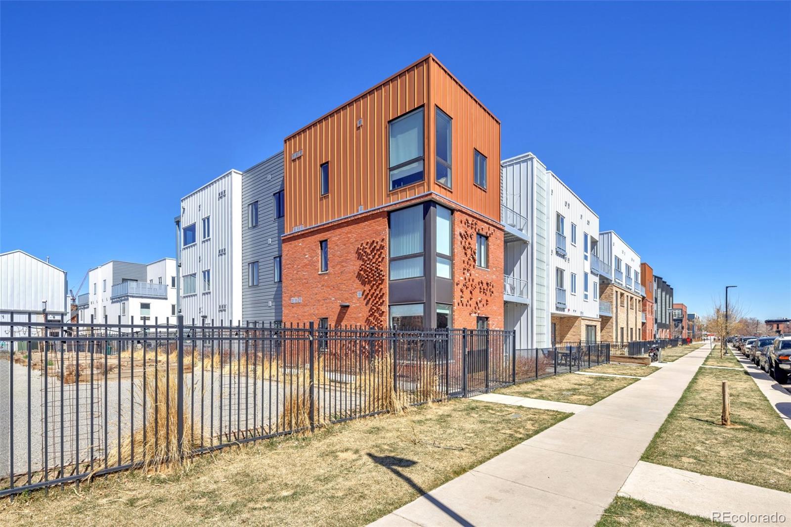 2525 Arapahoe Street Unit: 109
