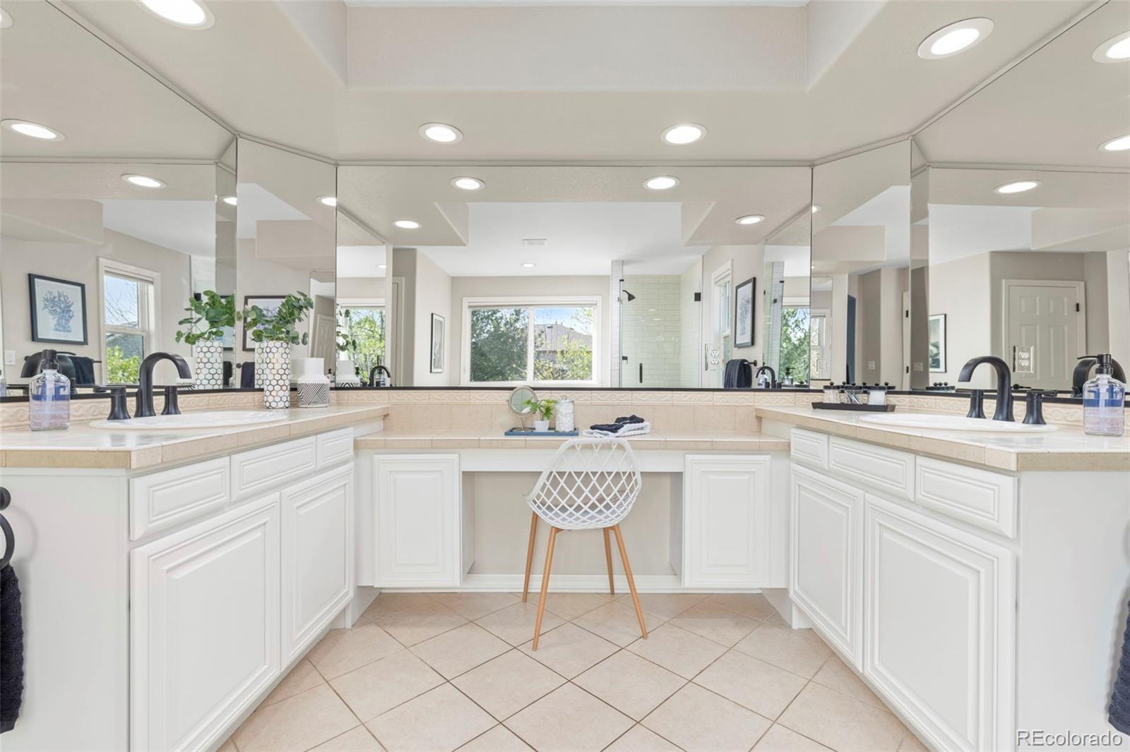 5828 Fox Ridge Court