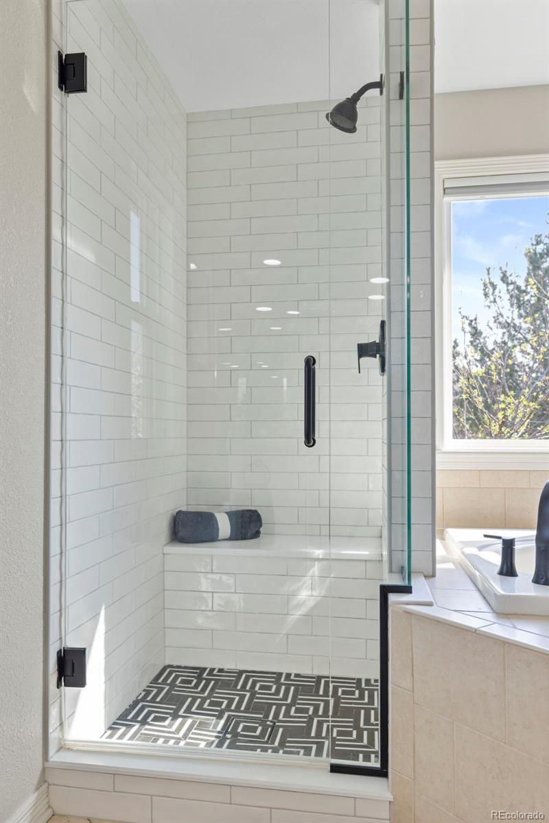 5828 Fox Ridge Court