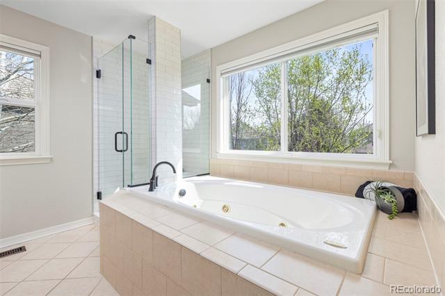 5828 Fox Ridge Court