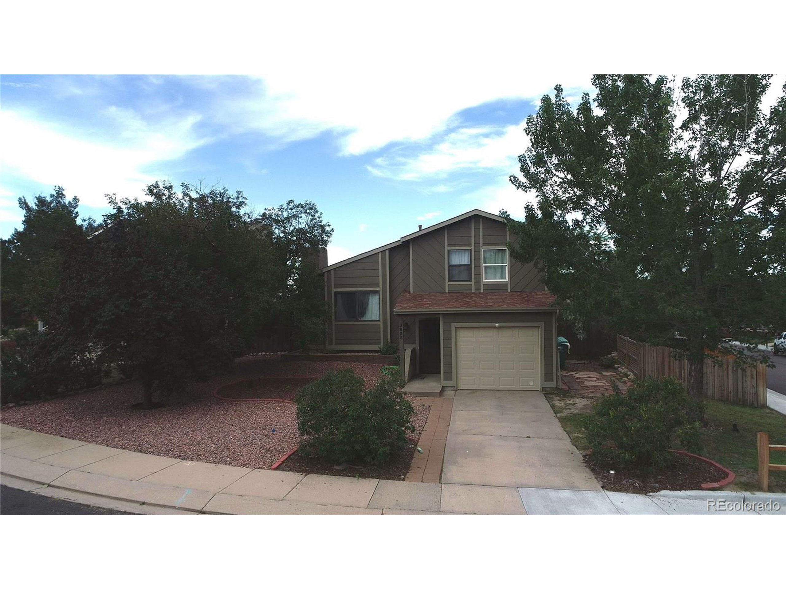 3825 Caviar Ct