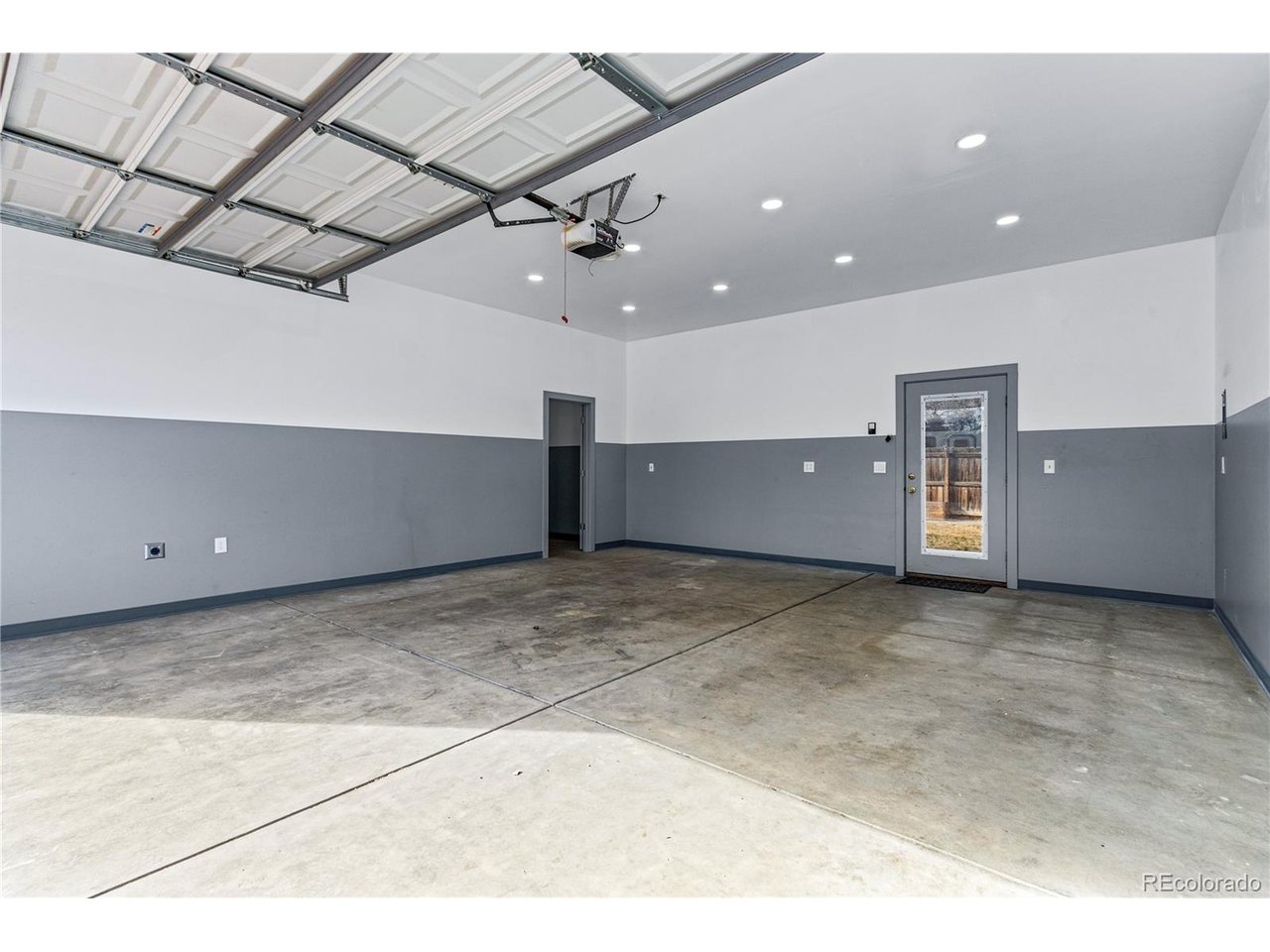 3003 West Ave
