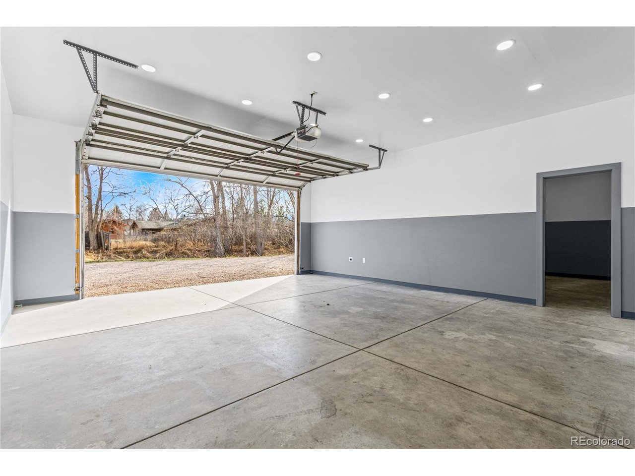 3003 West Ave