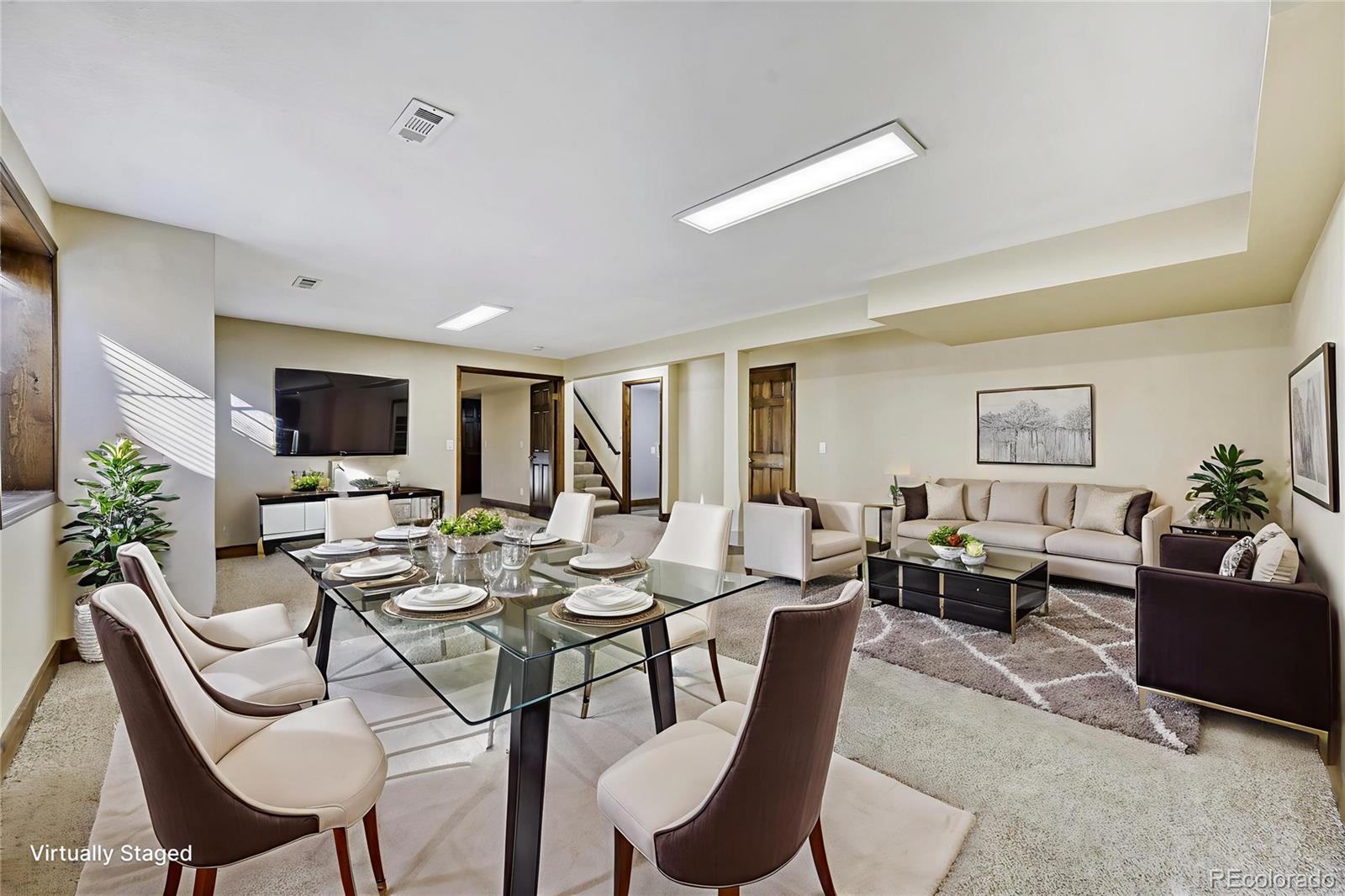 11201 Wyandot Street