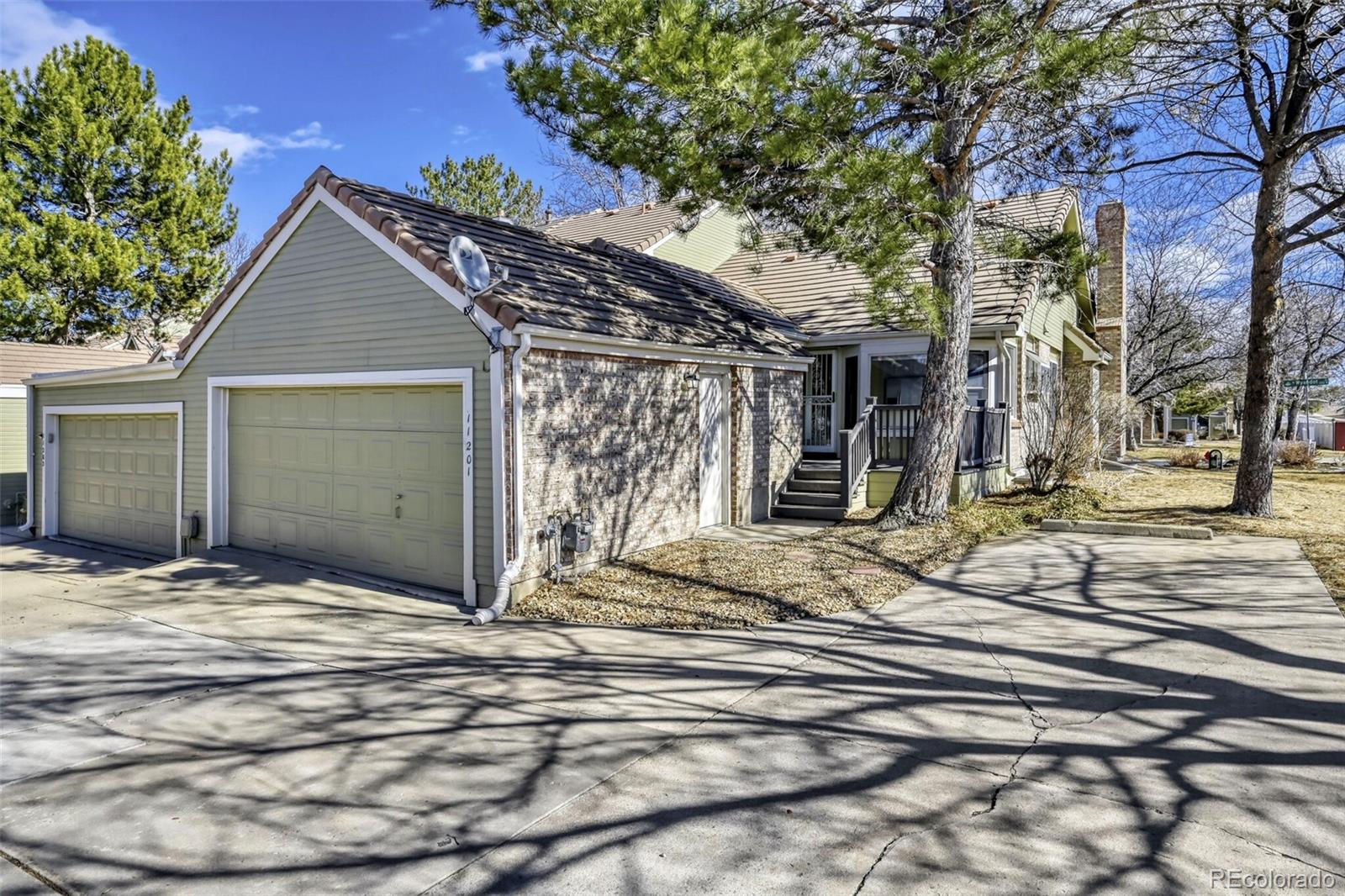 11201 Wyandot Street