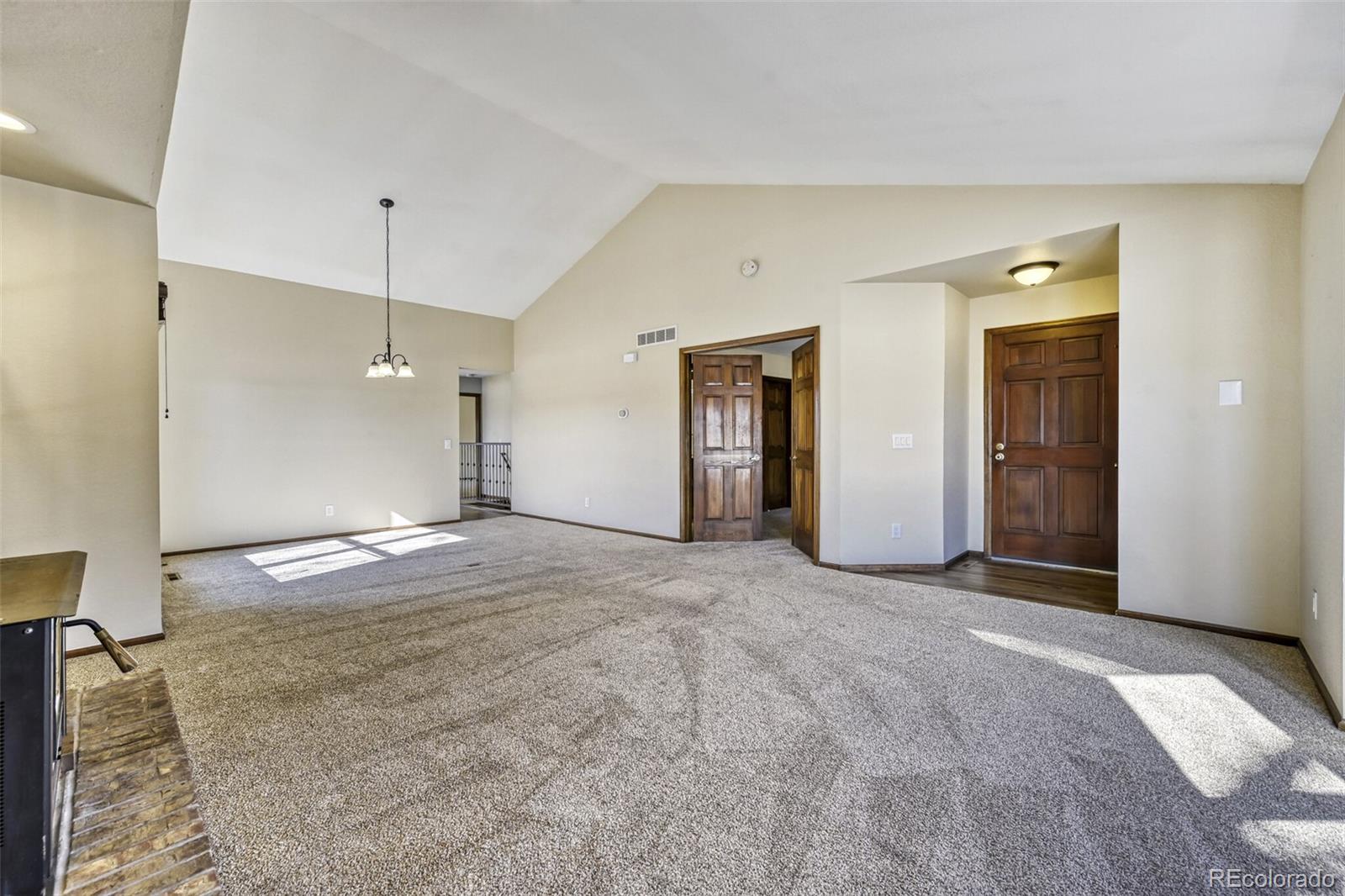 11201 Wyandot Street