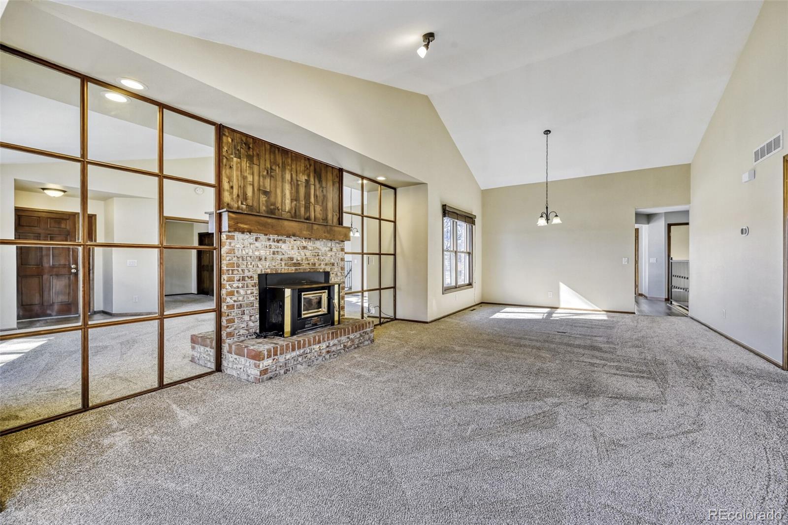 11201 Wyandot Street