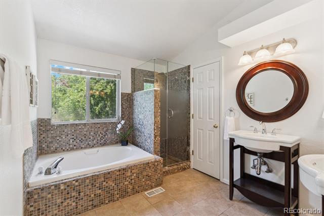 5625 W 109th Circle