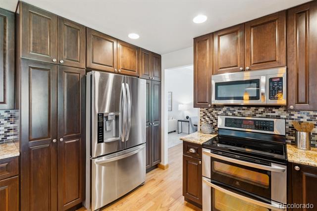 5625 W 109th Circle