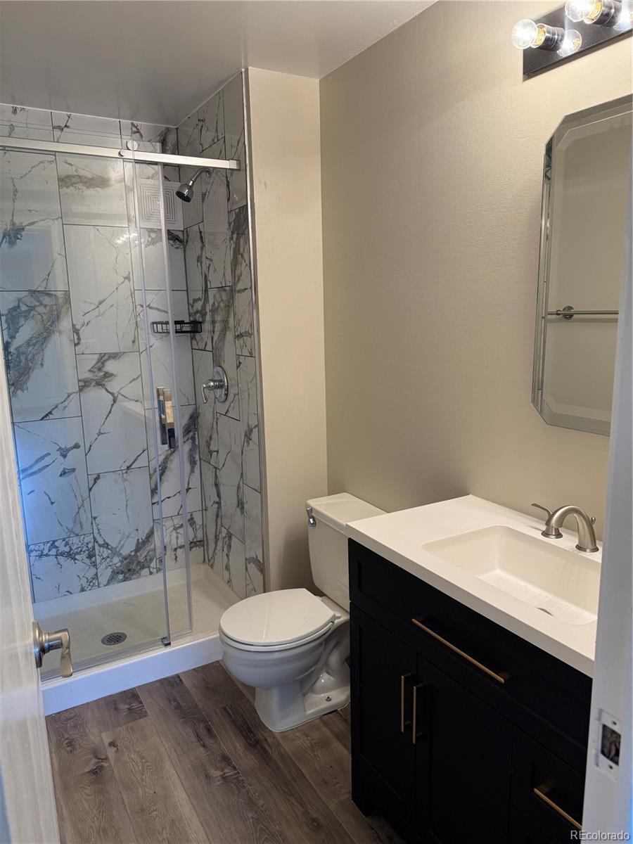 3460 S Poplar Street Unit: 404