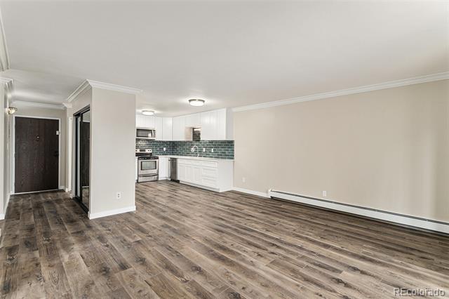 3460 S Poplar Street Unit: 404