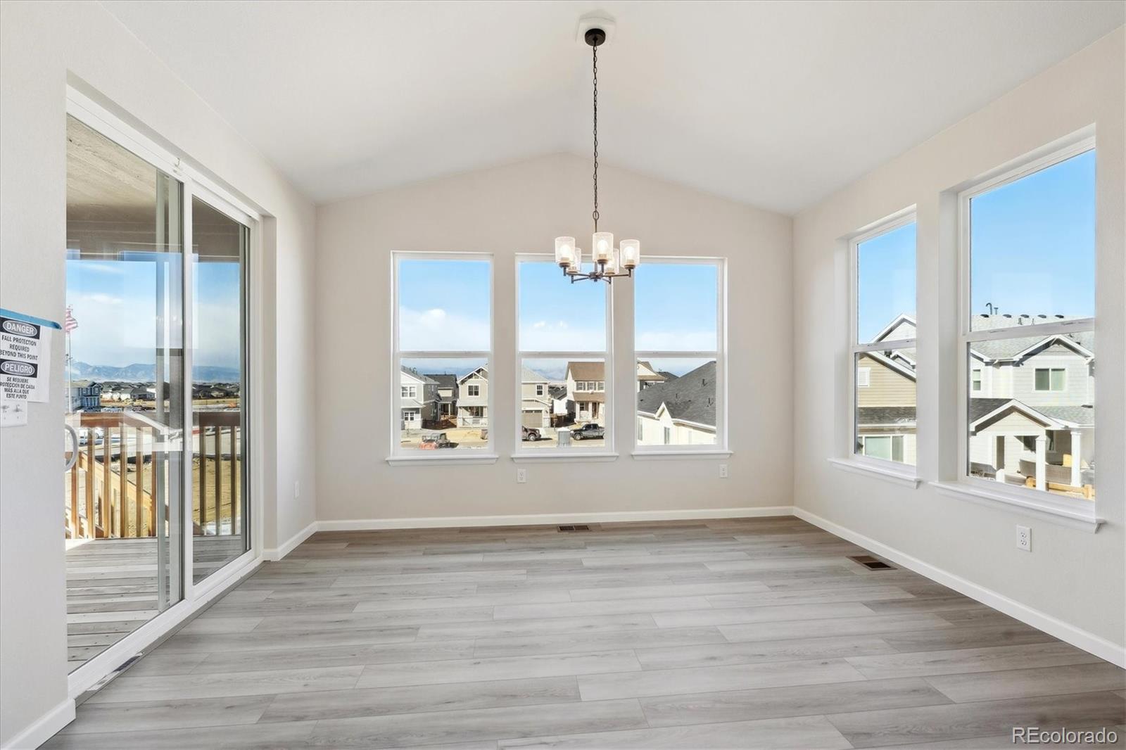 660 Apex Rise Street