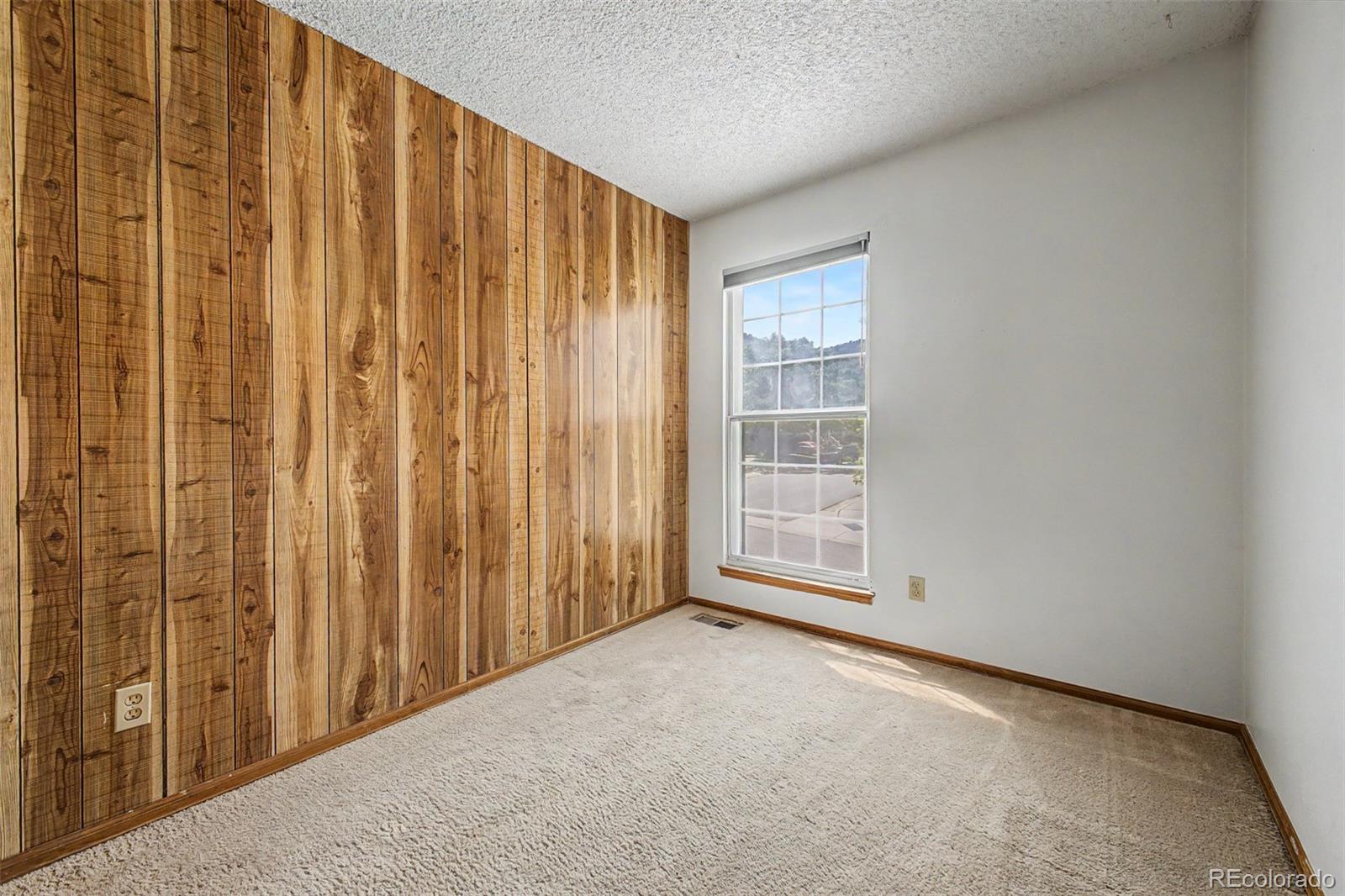 450 Chelan Street