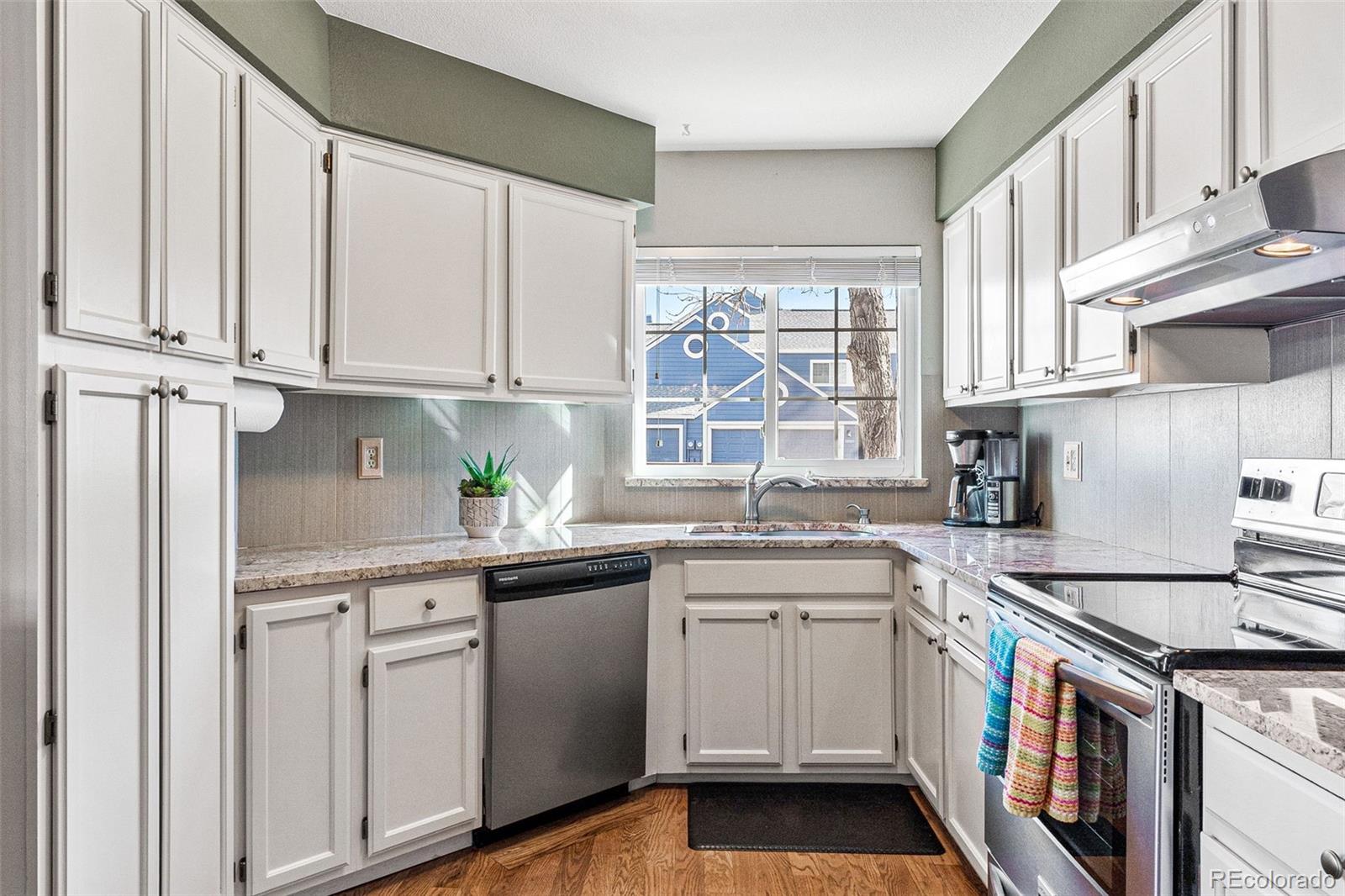 5016 S Nelson Street Unit: D