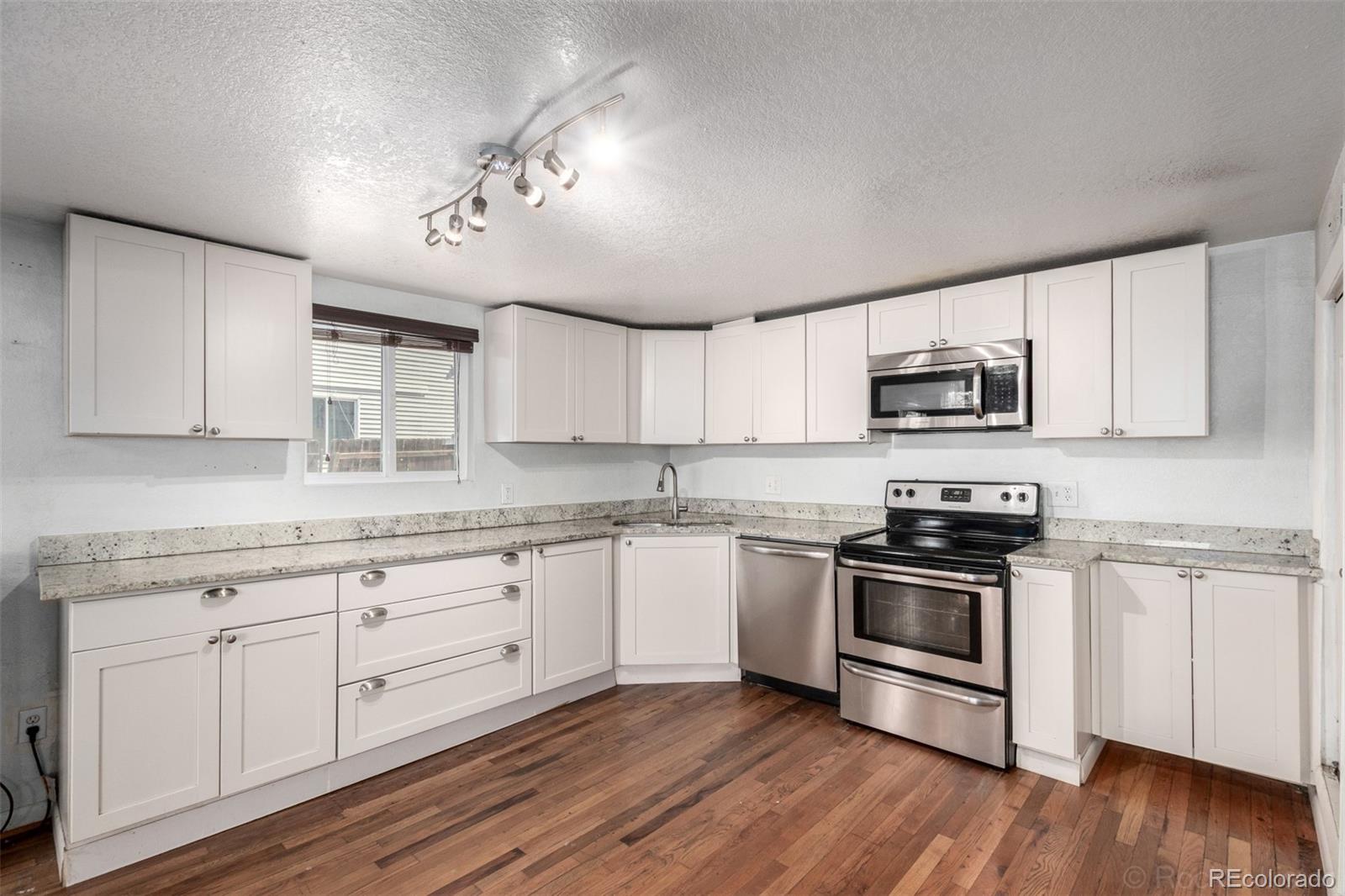 3486 W Virginia Avenue