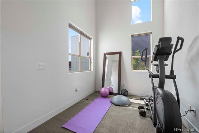 5050 Valentia Street Unit: 101