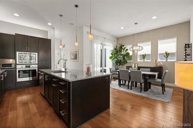 5050 Valentia Street Unit: 101