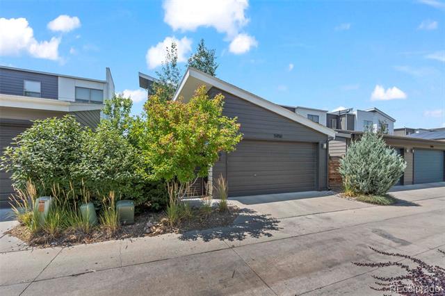 5050 Valentia Street Unit: 101