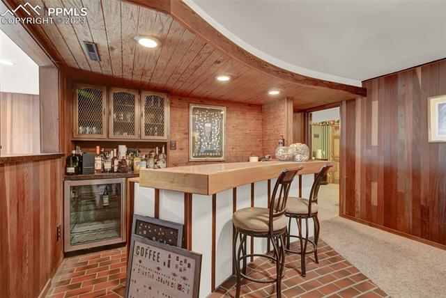 4315 Ridgelane Drive