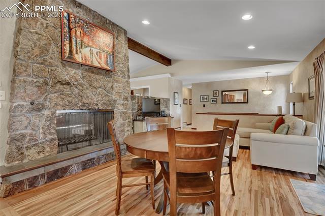 4315 Ridgelane Drive