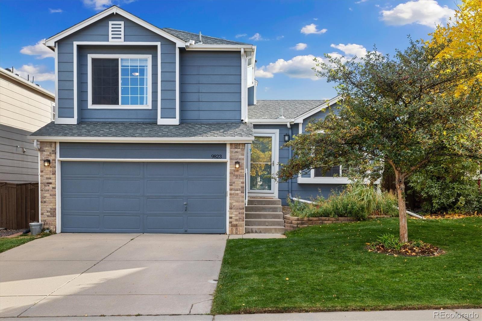 9823 Castle Ridge Circle