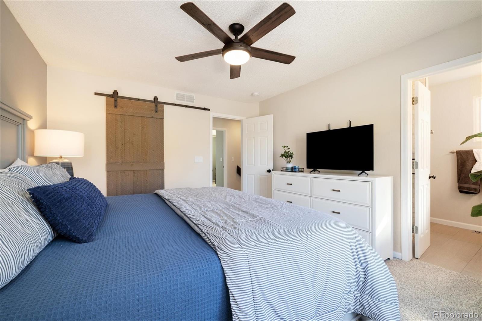 9823 Castle Ridge Circle