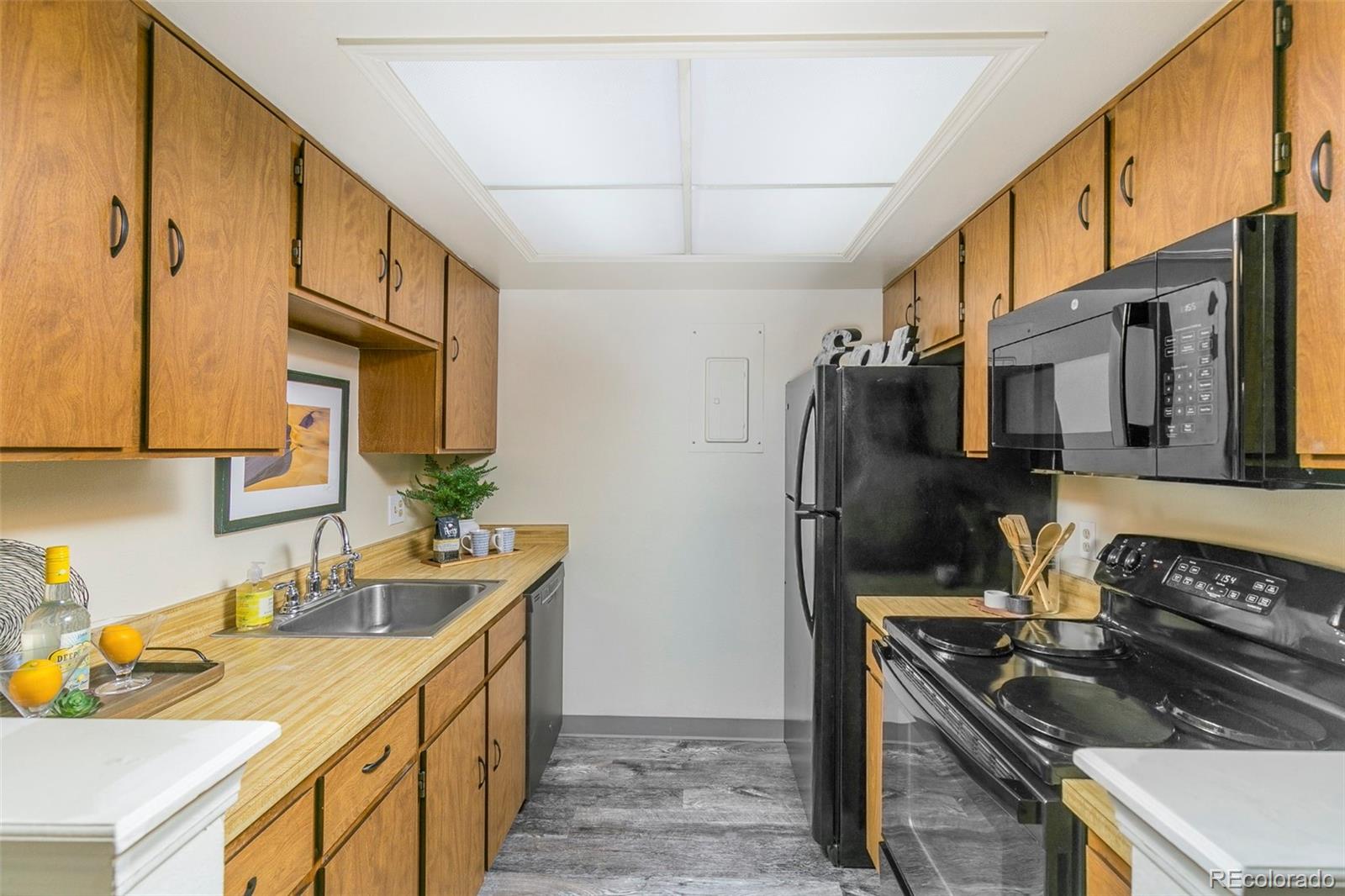 1980 S Xanadu Way Unit: 205