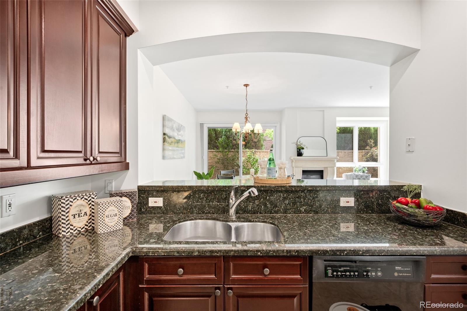 2500 E Cherry Creek South Drive Unit: 127