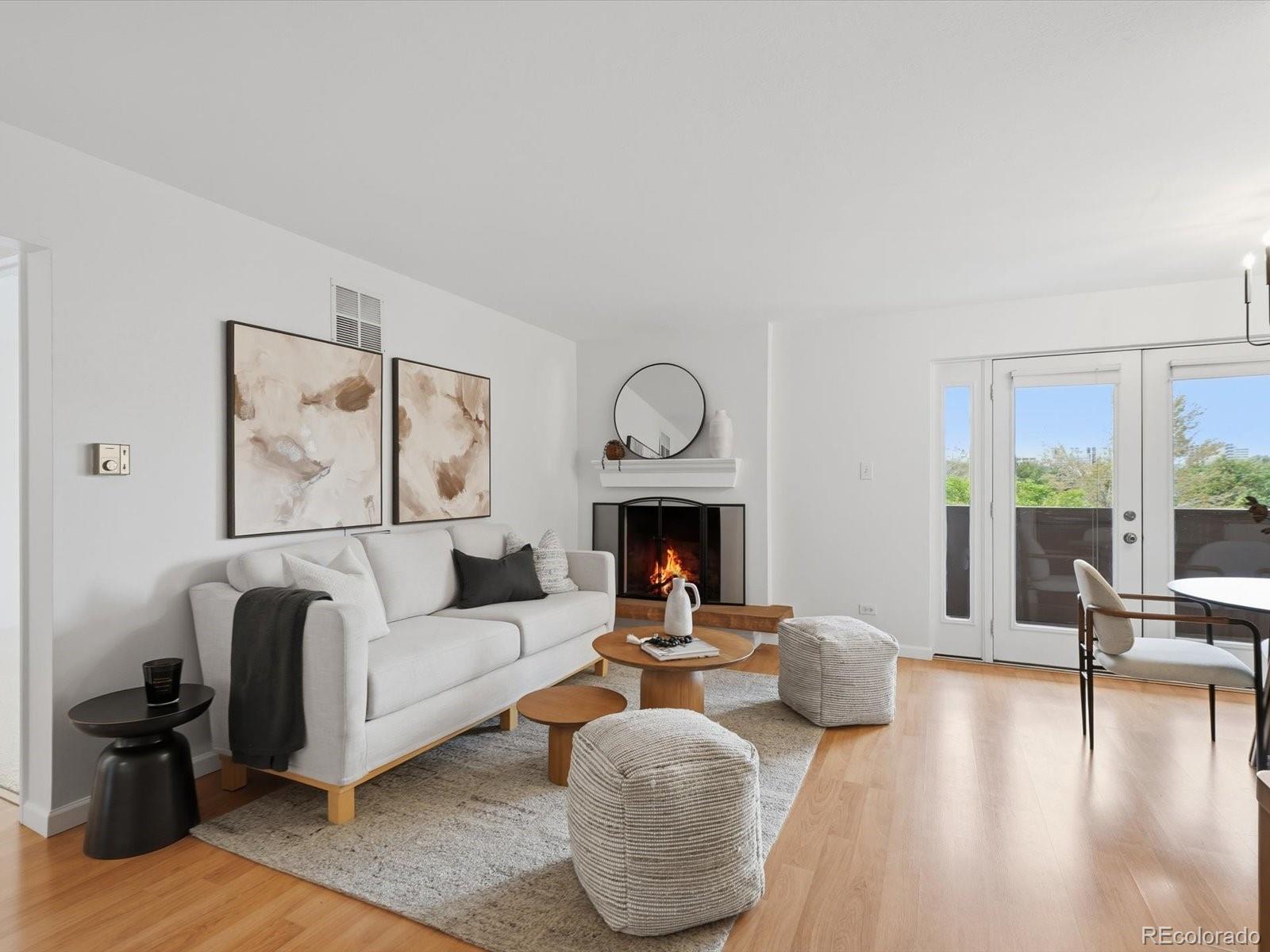 252 N Pennsylvania Street Unit: 401