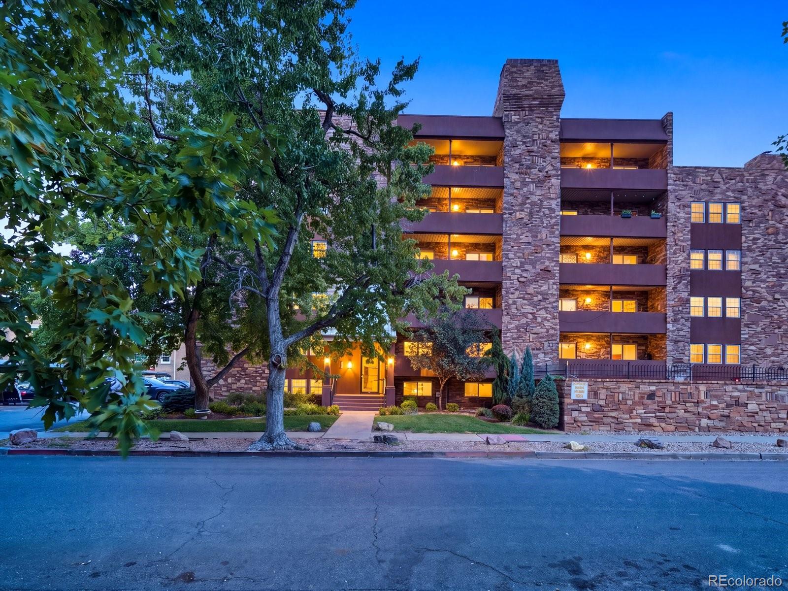 252 N Pennsylvania Street Unit: 401