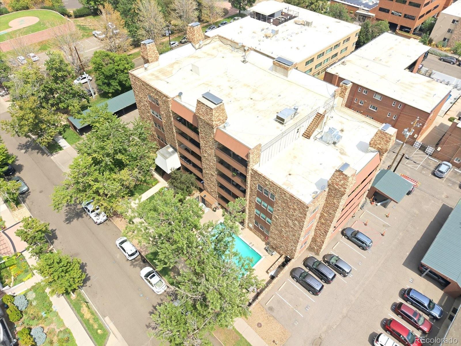 252 N Pennsylvania Street Unit: 401