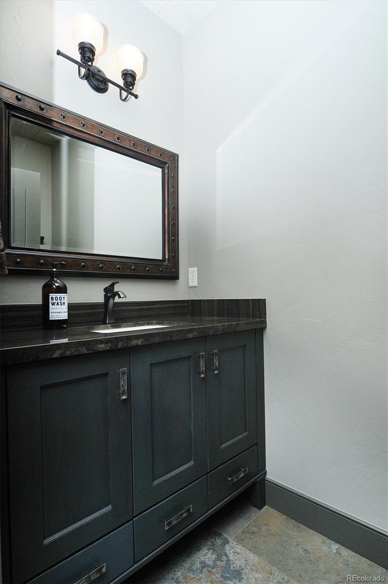 117 River Run Court