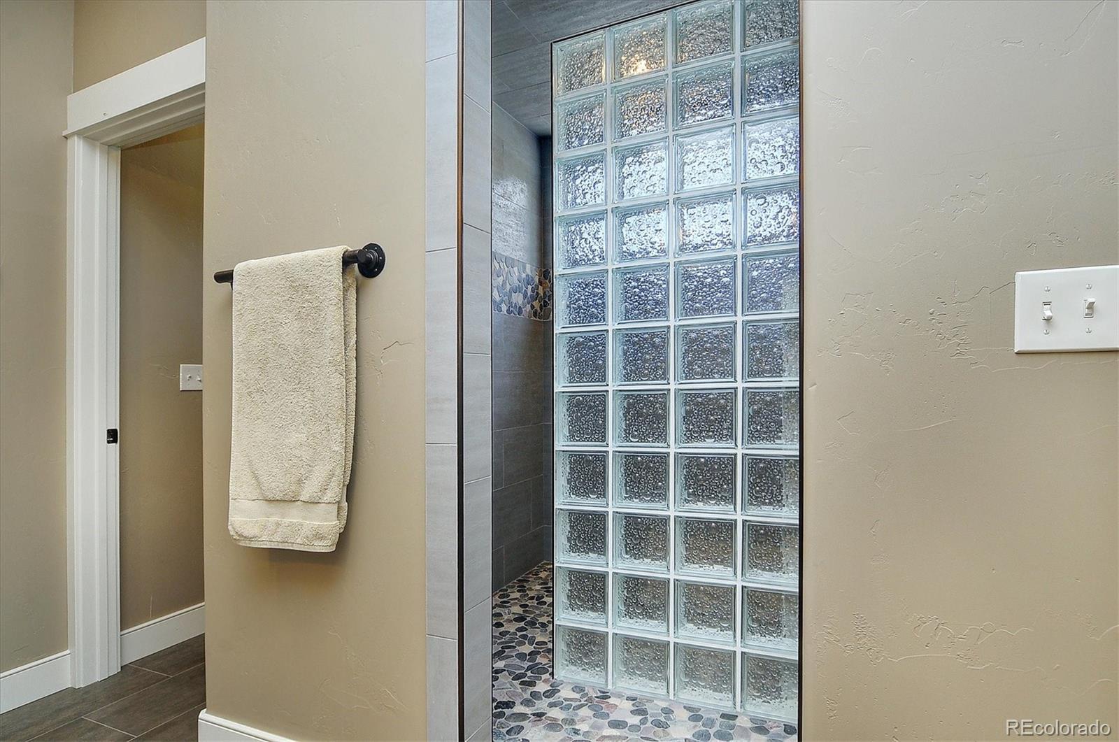 117 River Run Court