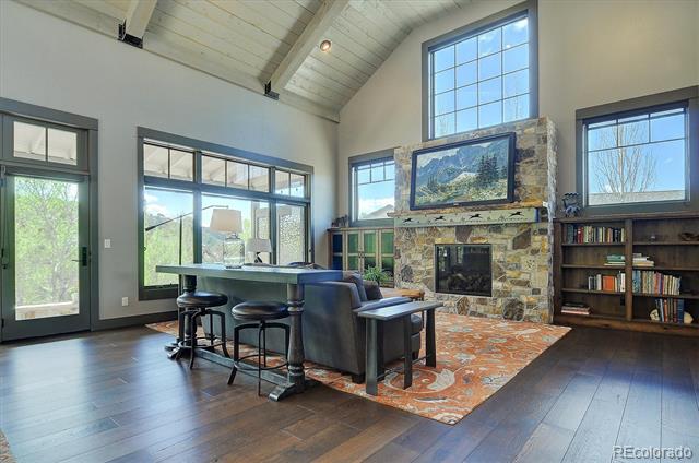 117 River Run Court