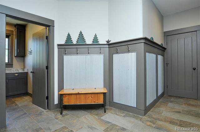 117 River Run Court