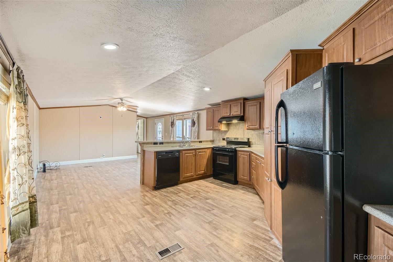 5516 Riverdale Way