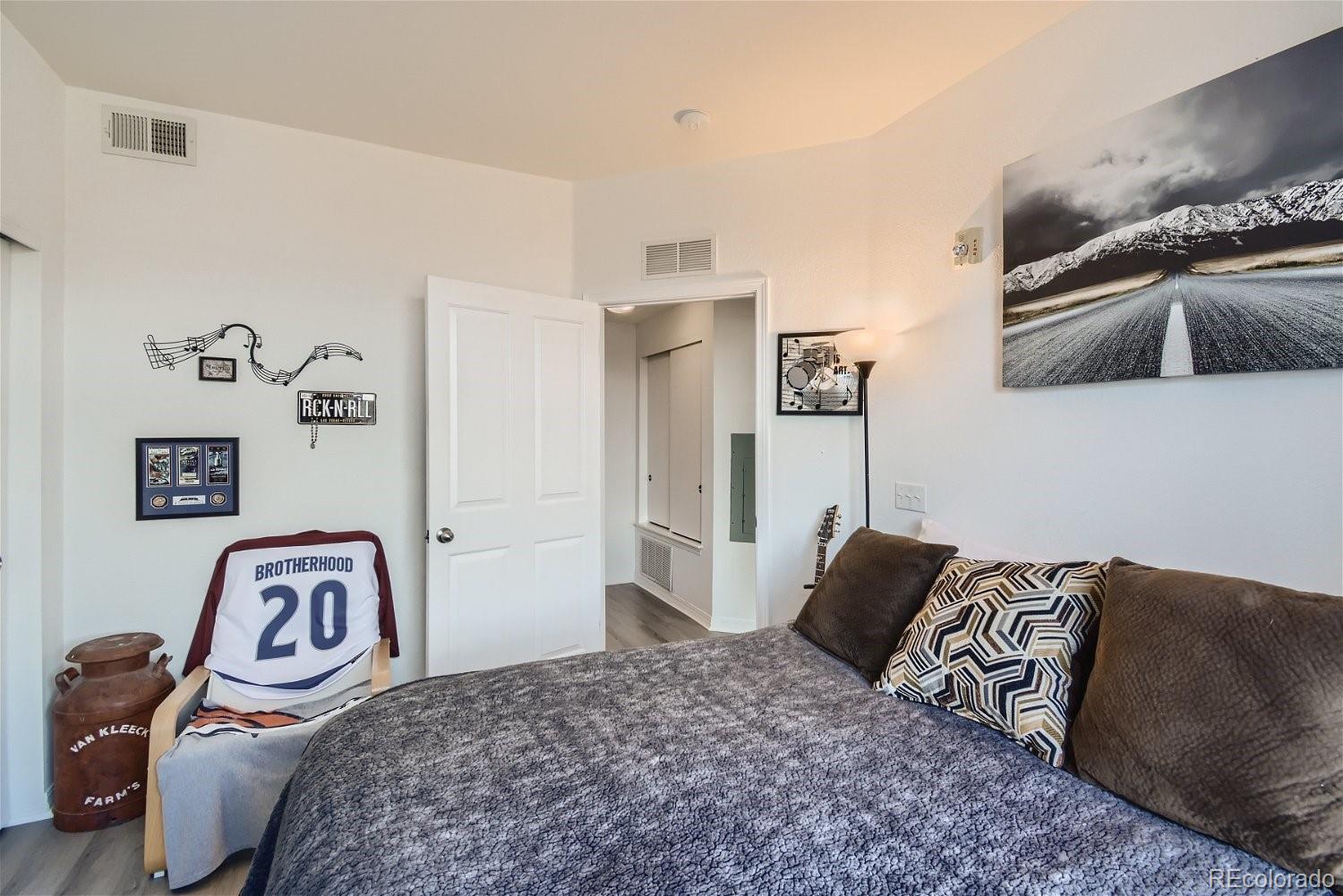 8778 S Kipling Way Unit: 105