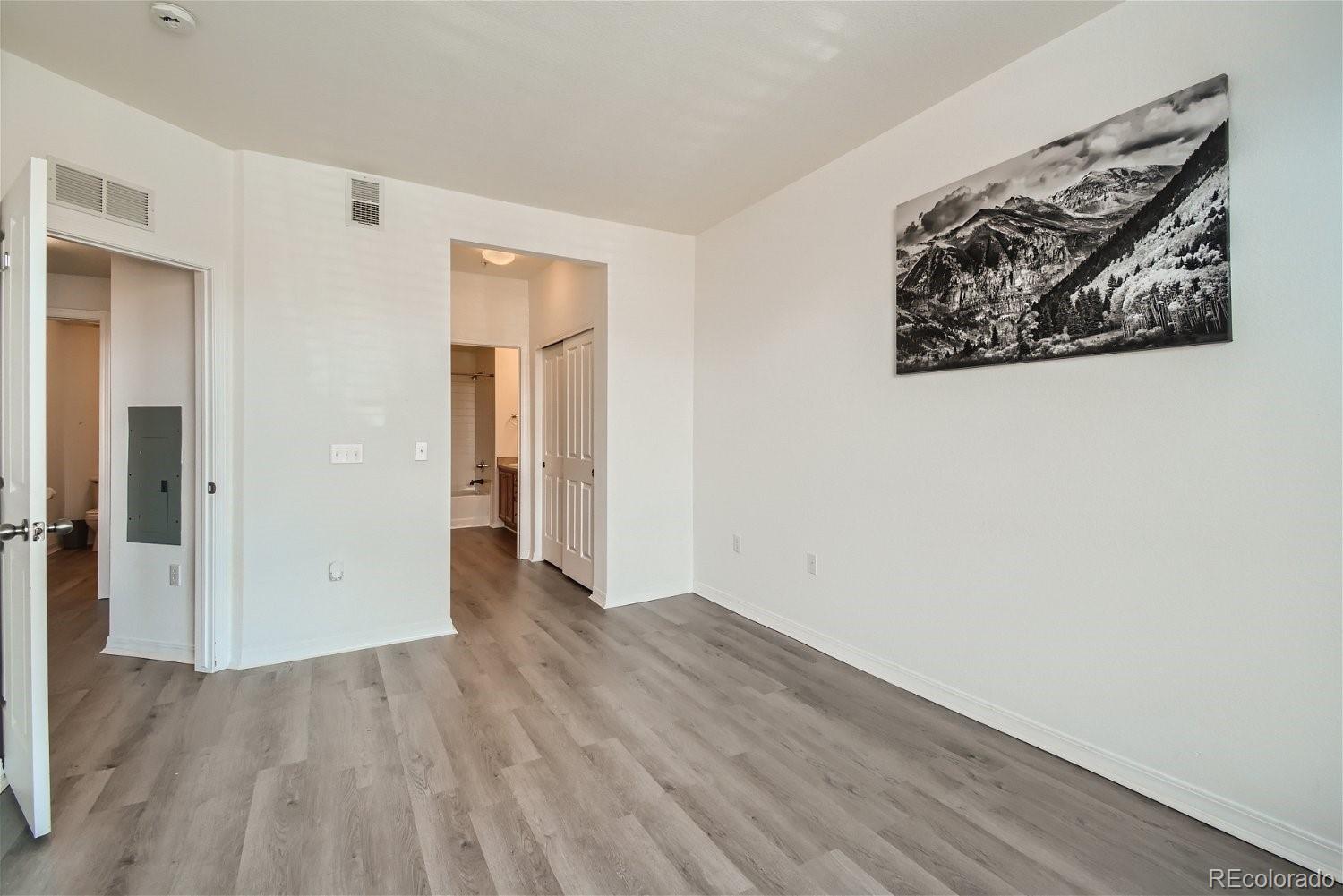 8778 S Kipling Way Unit: 105