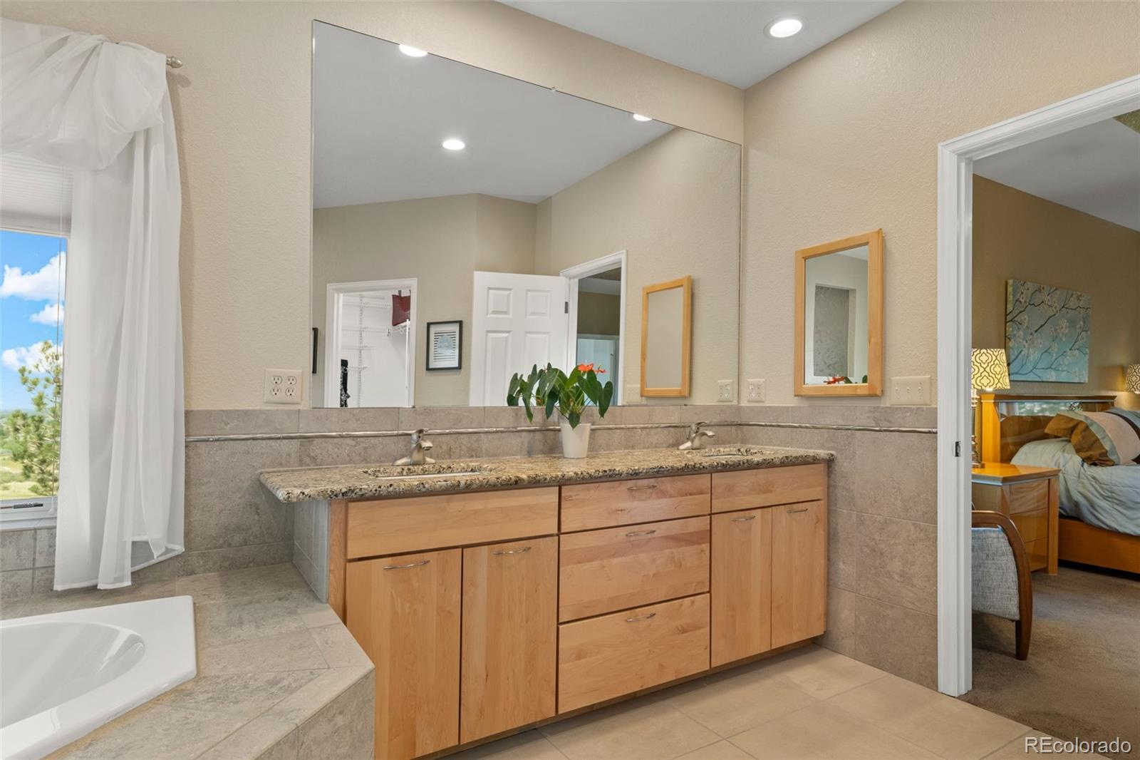 6273 Bluff Lane