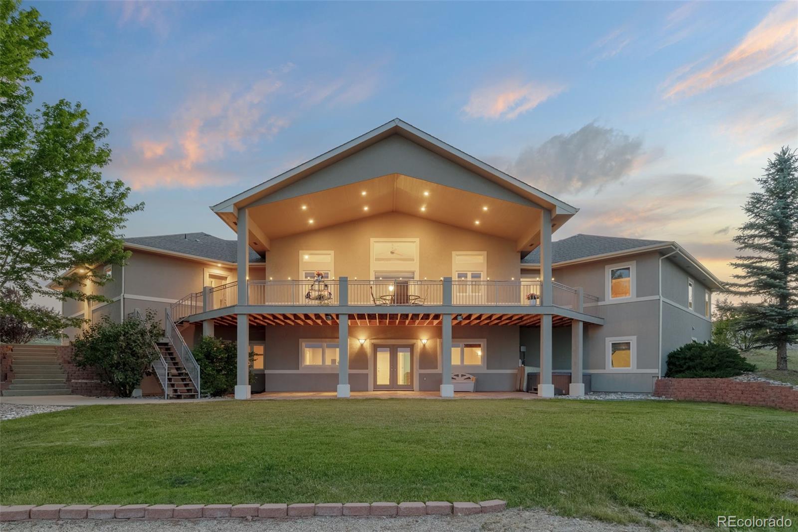 6273 Bluff Lane