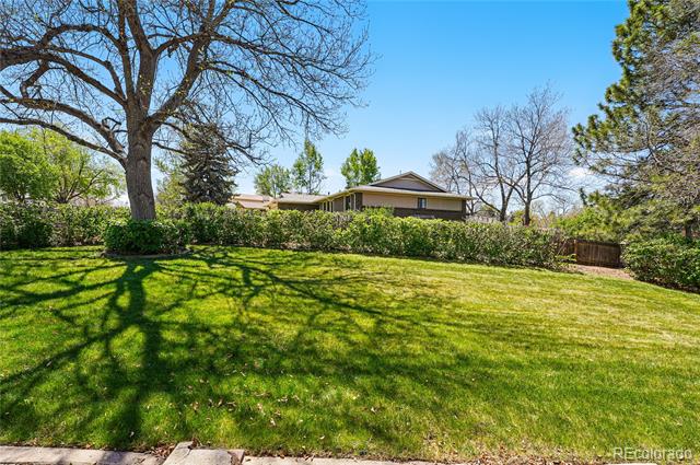 7590 E Easter Place