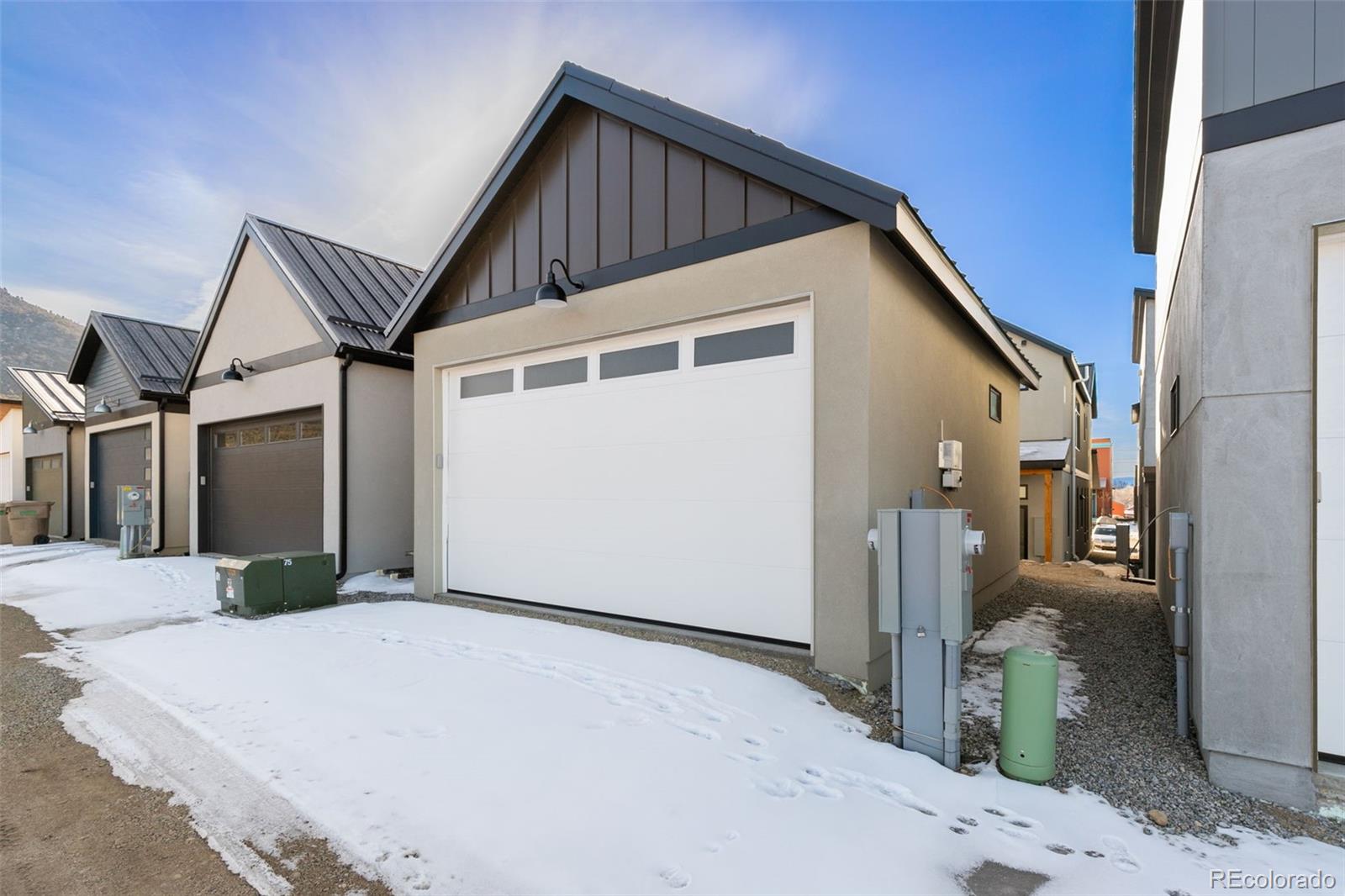 456 E Arkansas Street