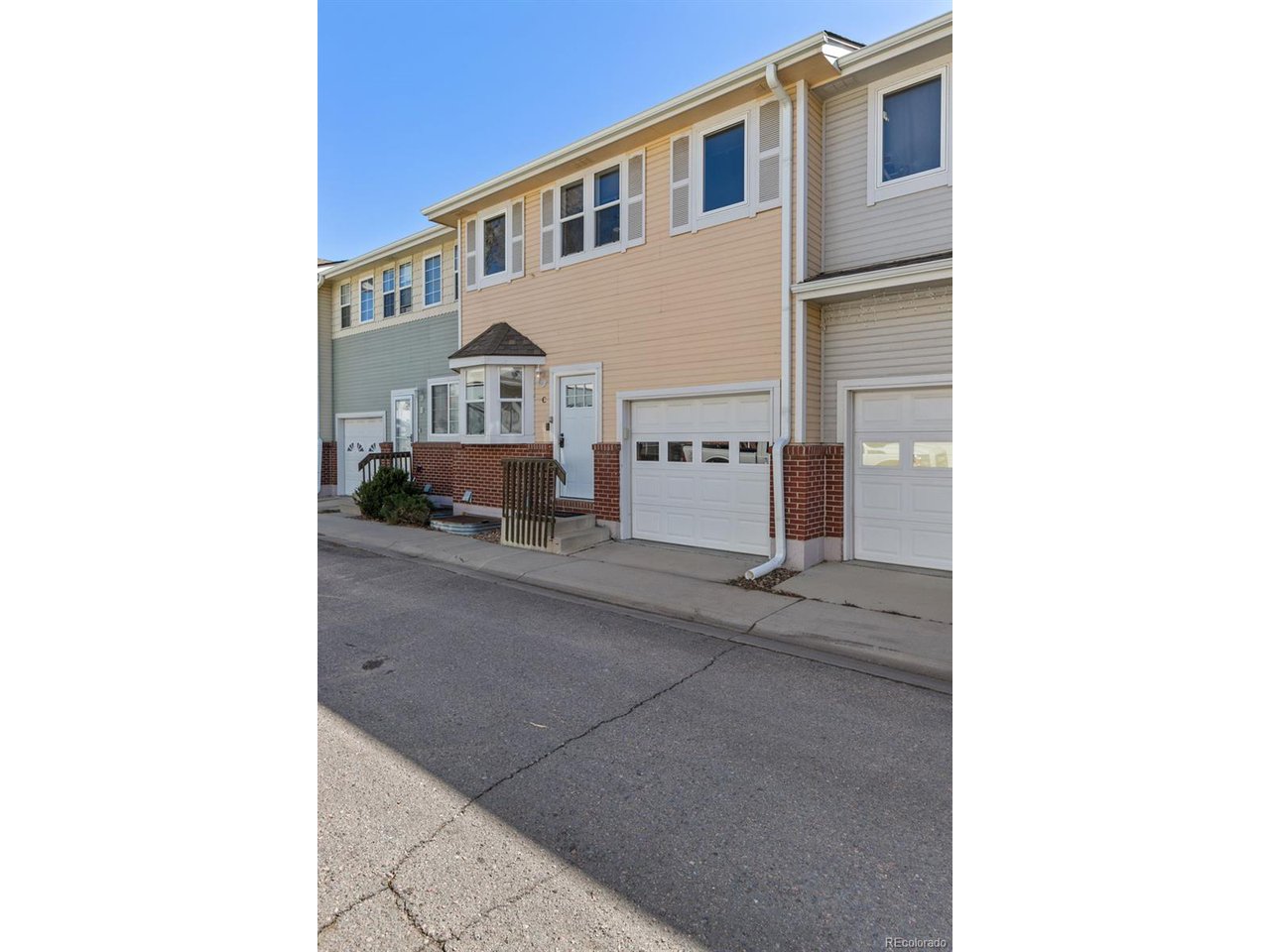 6055 Wadsworth Blvd C