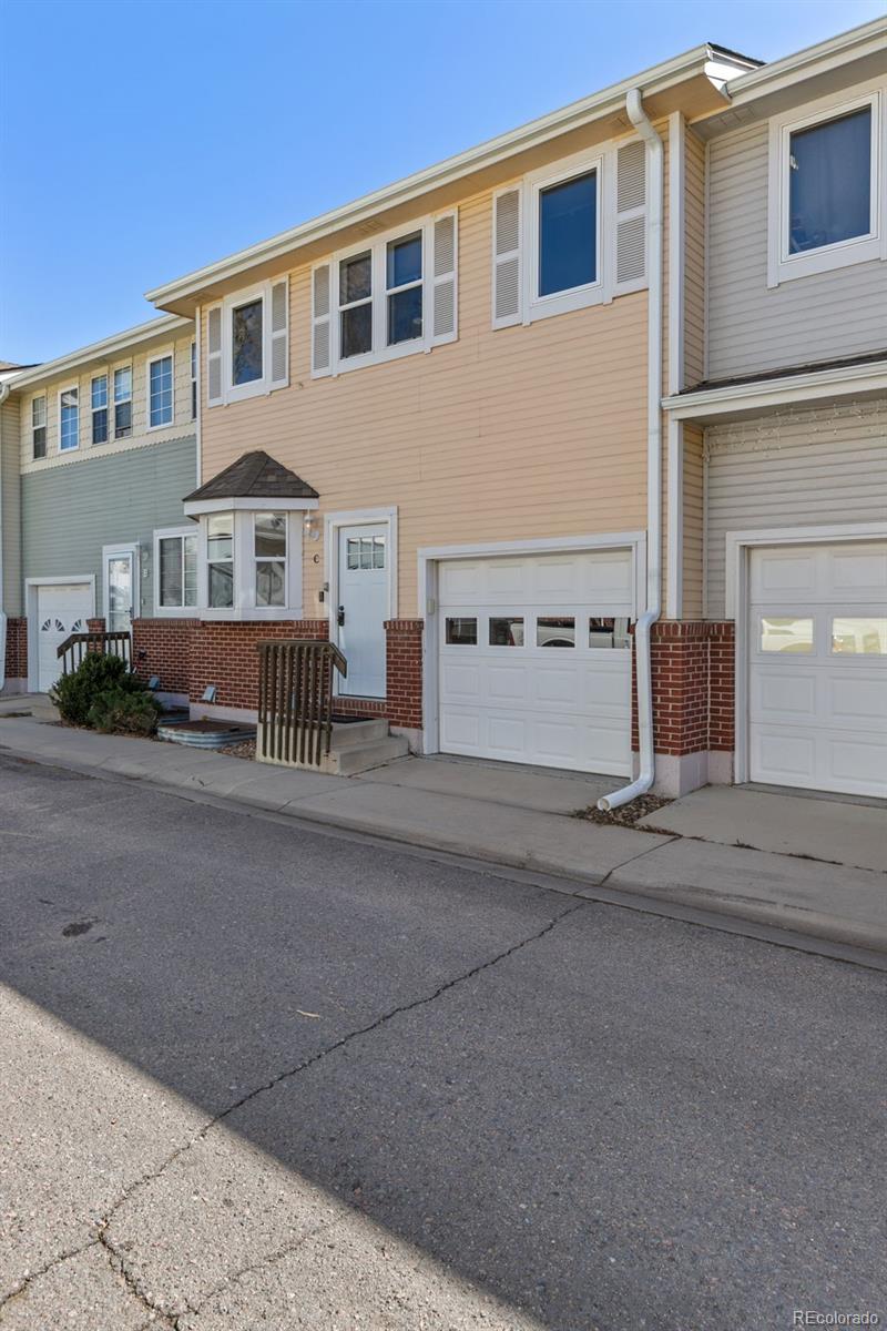 6055 Wadsworth Unit: C