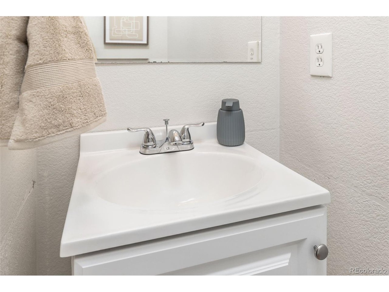 6055 Wadsworth Blvd C