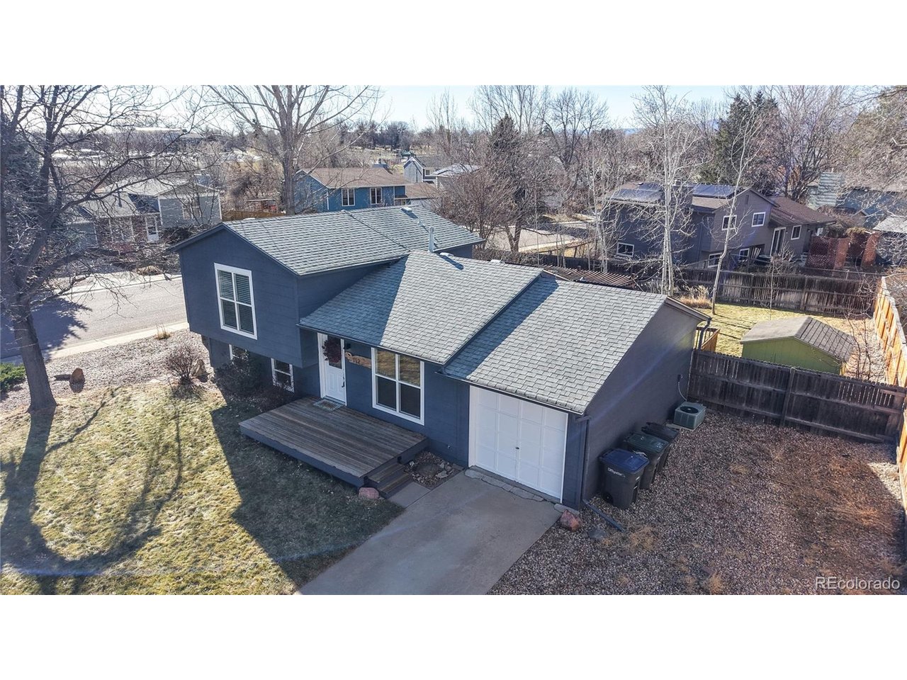 112 Starline Ave