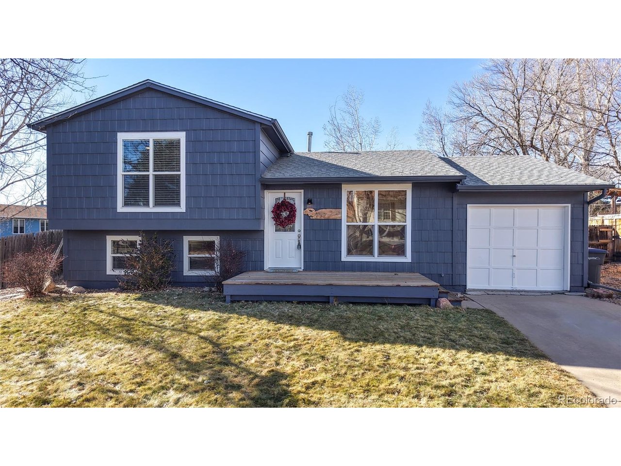 112 Starline Ave